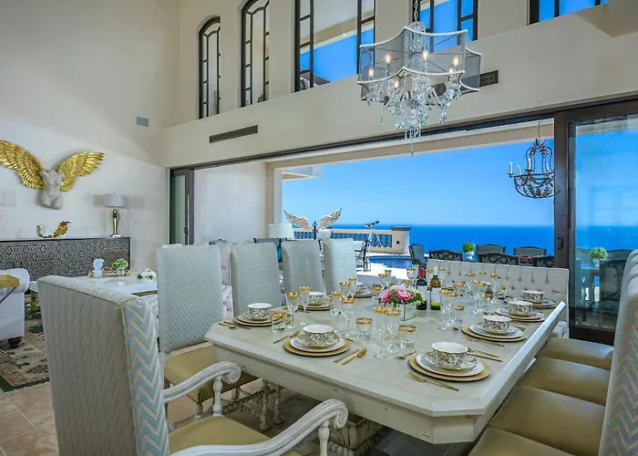 Di Mare 5-star Cabo Experience Villa